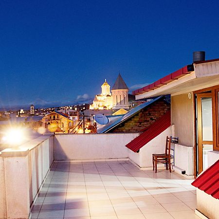 Hotel New Metekhi Tbilisi Exterior photo